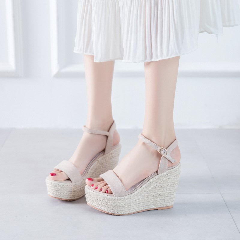 Miss Mary Wedges