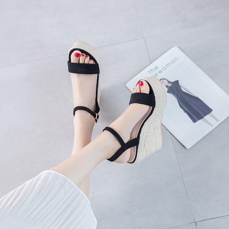 Miss Mary Wedges - Image 5